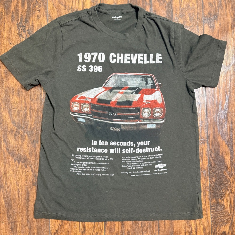 Old Navy Graphic Tee Mens Small Gray 1970 Chevelle SS 396 Muscle Car Retro Tee